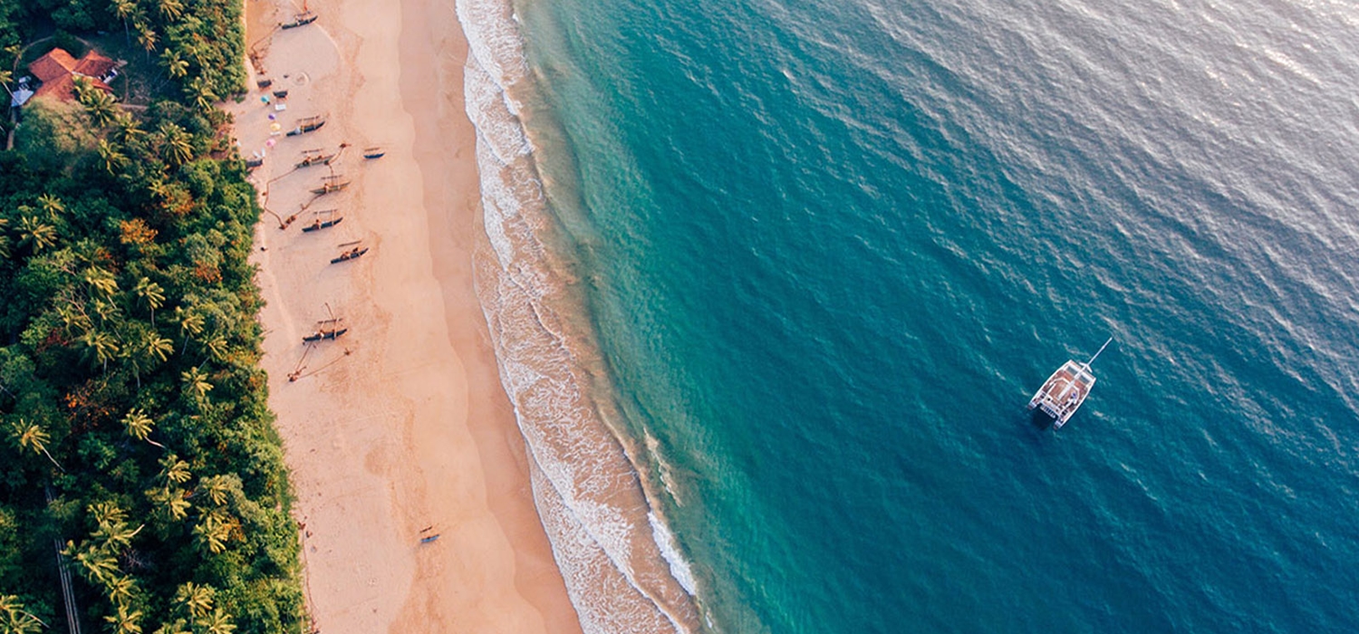 Excursion 7 - Yacht catamaran in Sri Lanka - sea cruise